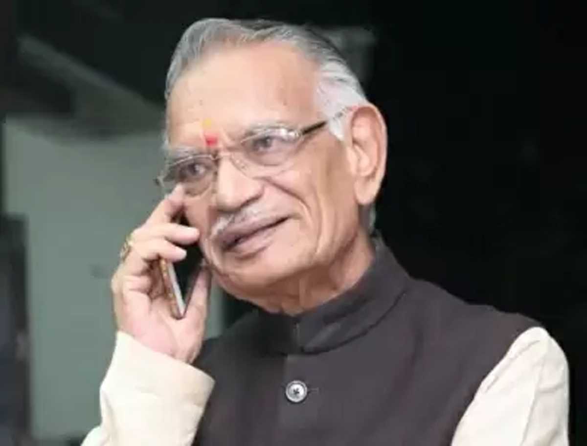 भगवद गीता, जिहाद पर शिवराज पाटिल की टिप्पणी से कांग्रेस की दूरी भगवद गीता, जिहाद पर शिवराज पाटिल की टिप्पणी से कांग्रेस की दूरी